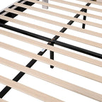 Lit plateforme moderne Queen Size, cadre de lit recouvert de velours avec tête de lit à motif floral et sommier à lattes en bois massif