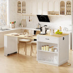 Îlot de cuisine en faux marbre avec table à manger extensible, prise électrique, rangements : 2 tiroirs et 2 étagères latérales ouvertes.