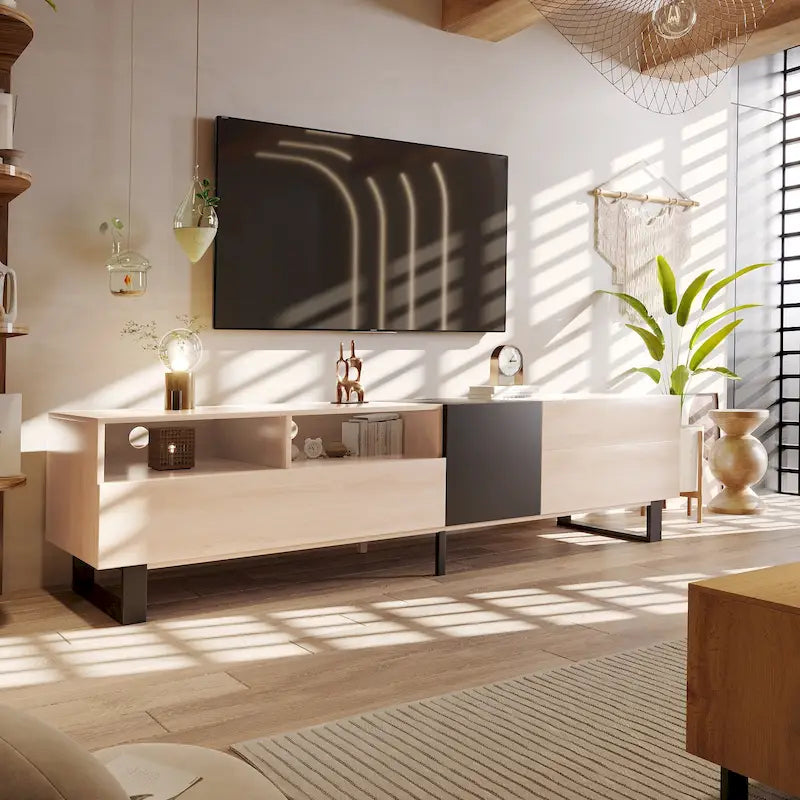 Meuble TV 70,9 pouces avec double espace de rangement et porte abattante pour téléviseurs jusqu'à 80 pouces.