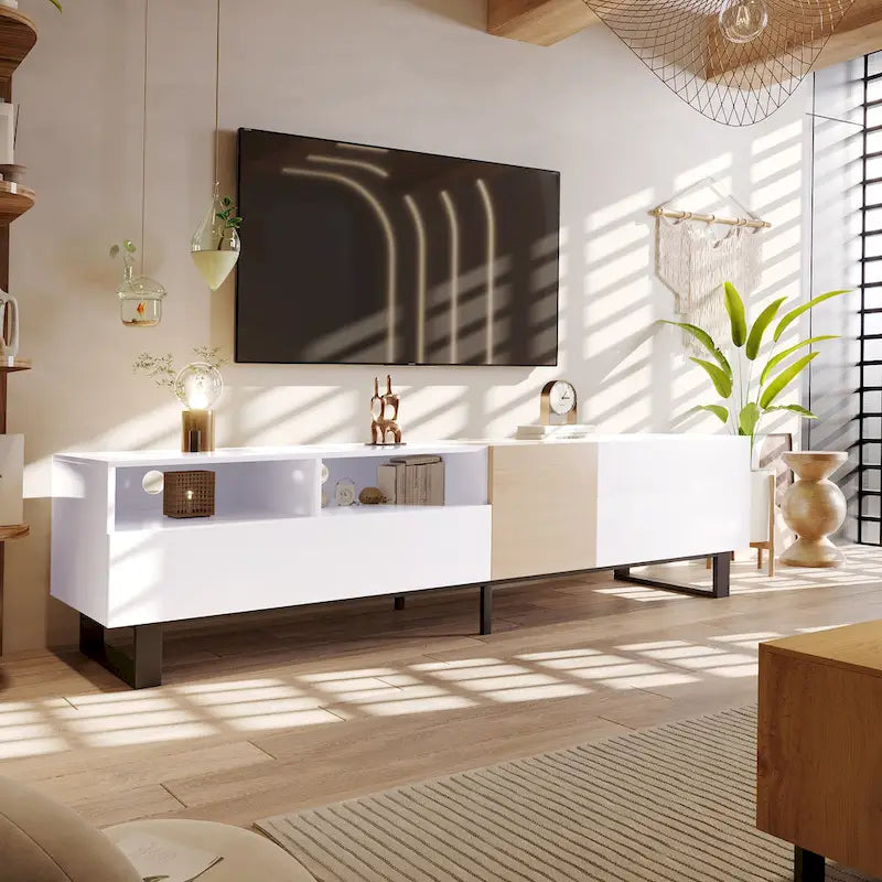 Meuble TV 70,9 pouces avec double espace de rangement et porte abattante pour téléviseurs jusqu'à 80 pouces.