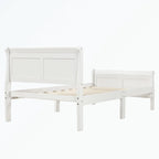 Lit plateforme en bois avec tête de lit, pied de lit et sommier à lattes.