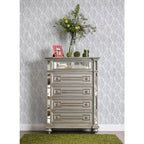 Commode à 5 tiroirs en bois massif couleur champagne Eaen Glam de Furniture of America