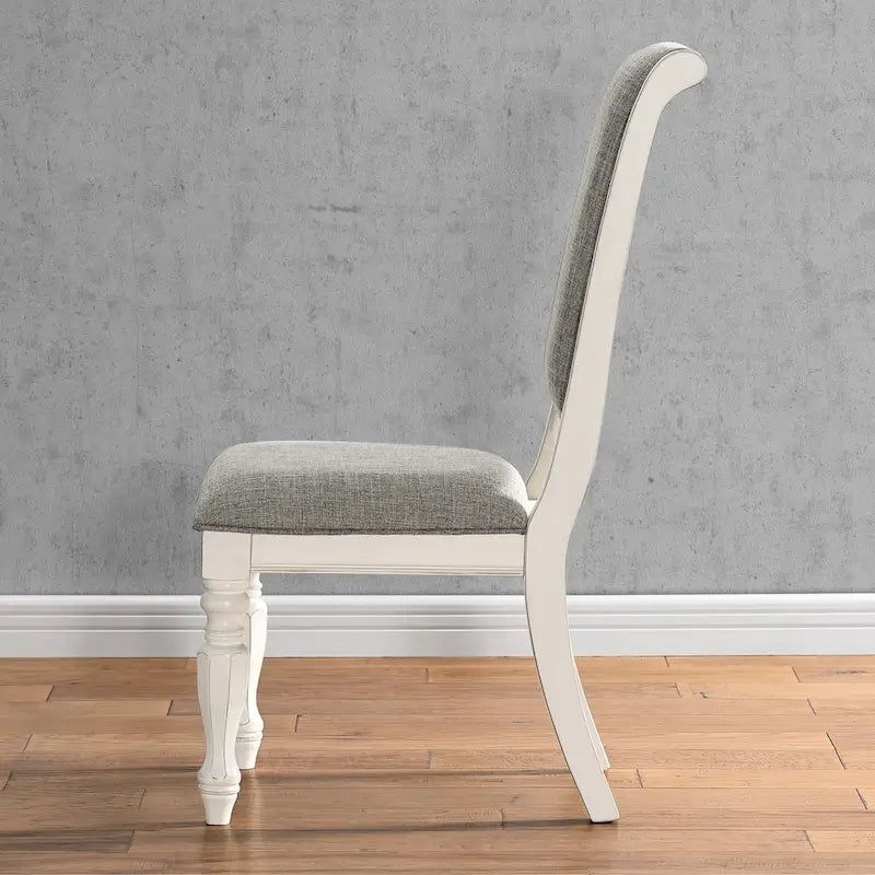 Chaises de salle à manger rembourrées Belleza en bois massif blanc antique de Roundhill Furniture, lot de 2