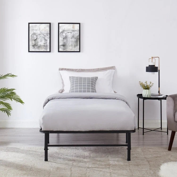 14 Cadre de lit pliable en métal avec sommier de rechange