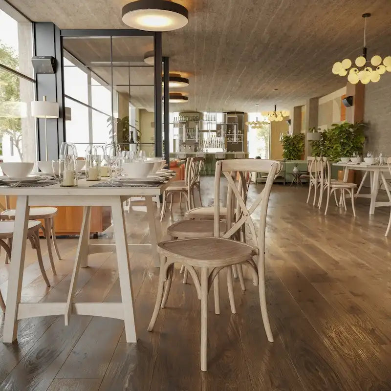 Chaises de salle à manger empilables modernes en bois massif avec dossier croisé (lot de 2)