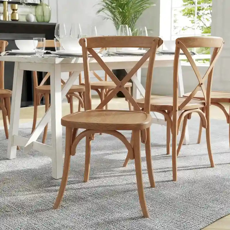 Chaises de salle à manger empilables modernes en bois massif avec dossier croisé (lot de 2)