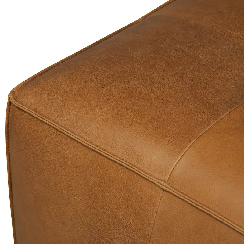 Pouf en polyéthylène et écorce