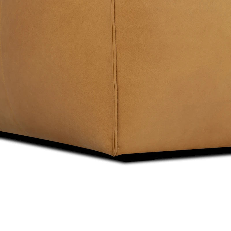 Pouf en polyéthylène et écorce