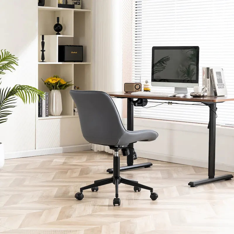 Chaise de bureau à roulettes sans accoudoirs pour le télétravail